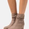 Anna Field Winter Boot - Wedge Ankle Boots - Taupe -Anna Field Shop 0a2483edb4374d2589346985afd7587d