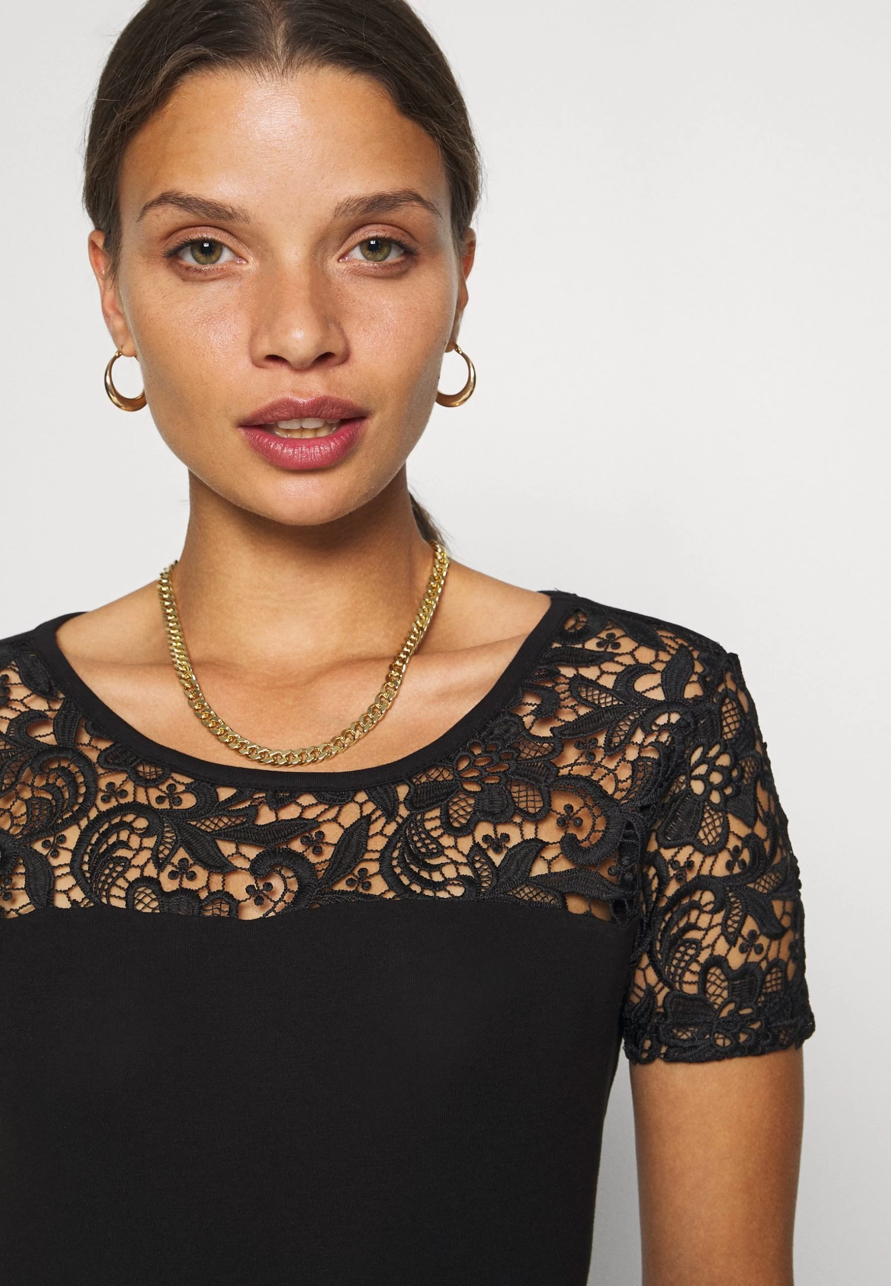 Basic T-Shirt - Basic T-Shirt 10 Basic T-Shirt - Basic T-Shirt - Image 8