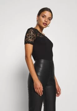 Basic T-Shirt - Basic T-Shirt 15 Basic T-Shirt - Basic T-Shirt -Anna Field Shop db872ed9b0ae4b4f8f25e0e3ce060dc5