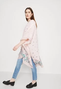 Anna Field Cape - Pink 11 Anna Field Cape - Pink -Anna Field Shop ed66833729c5414485a643fb9042bf2e